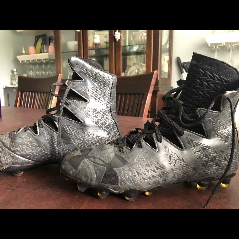 Under Armour Men’s Football Cleats-Highlight MC